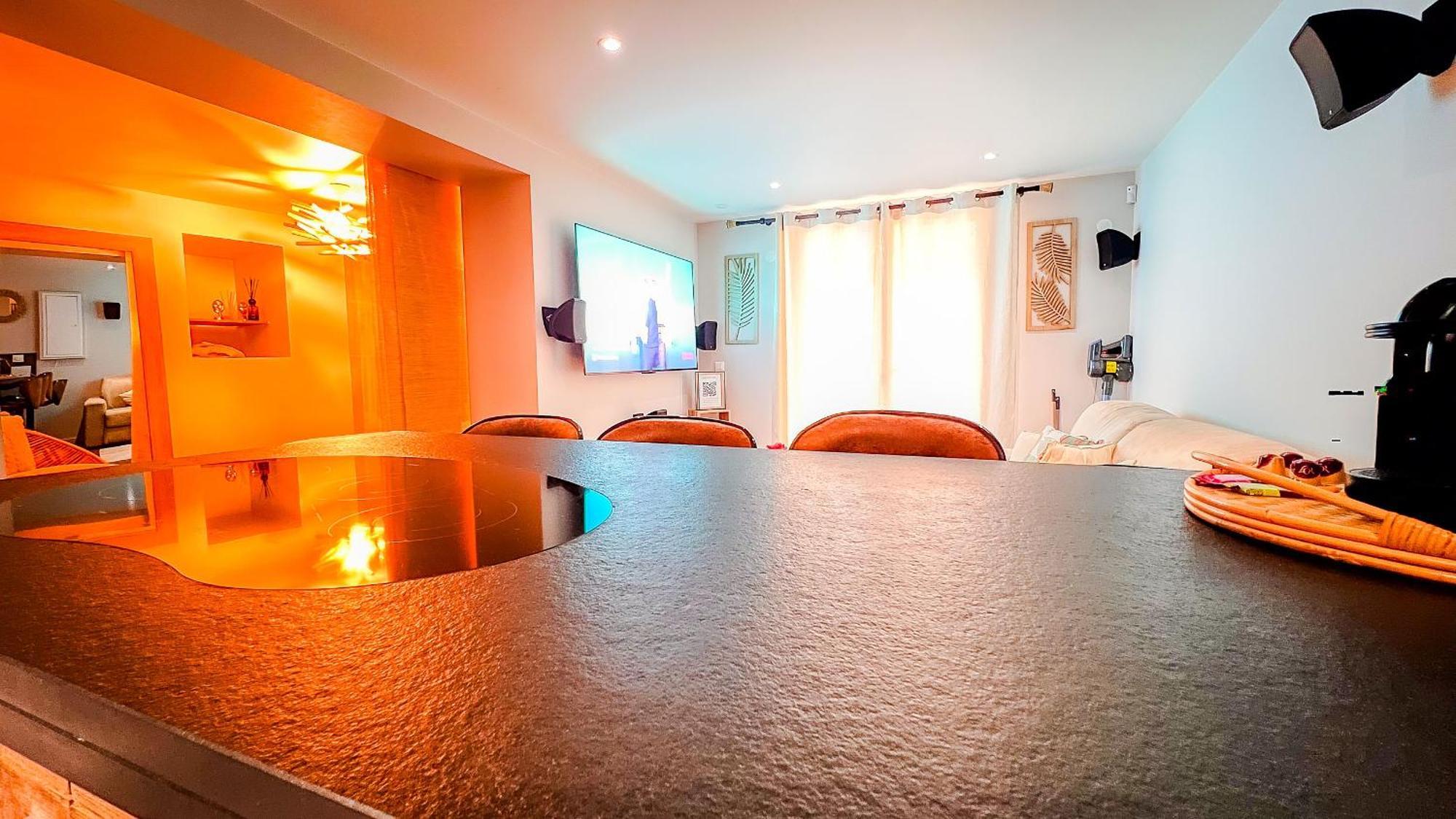 Appartement avec jacuzzi privé à Disney Quincy-Voisins Exterior foto